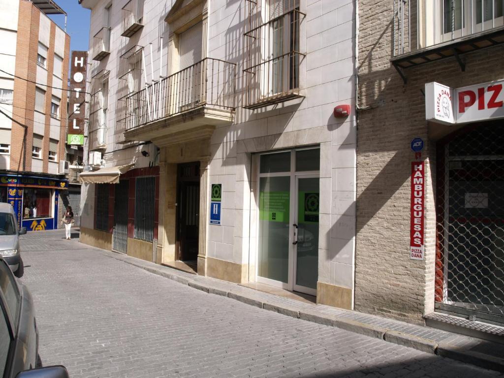 Hotel Al-Yussana Lucena Zewnętrze zdjęcie