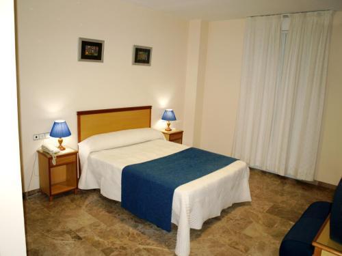 Hotel Al-Yussana Lucena Zewnętrze zdjęcie